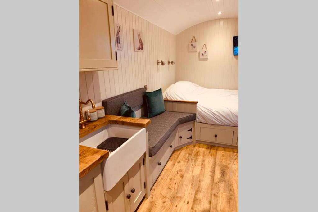Lle Mary - Beautiful Views, Hot Tub, Secluded, Dog Welcome, Barmouth Llanddwywe Exterior foto